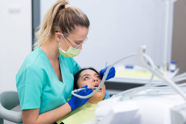 Best Emergency Tooth Extraction in Quinebaug, CT